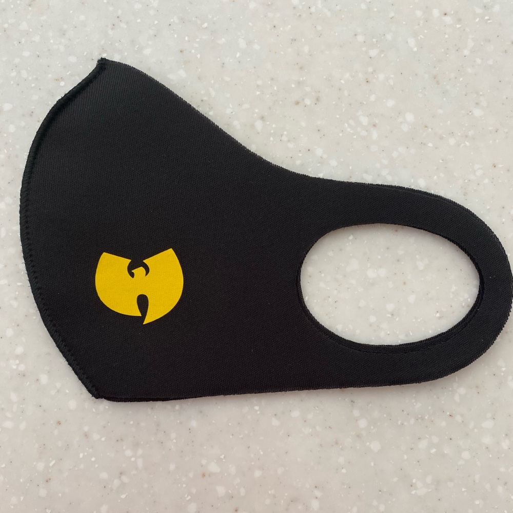 😷 BRAND NEW  UNISEX WU- TANG MASK !😷